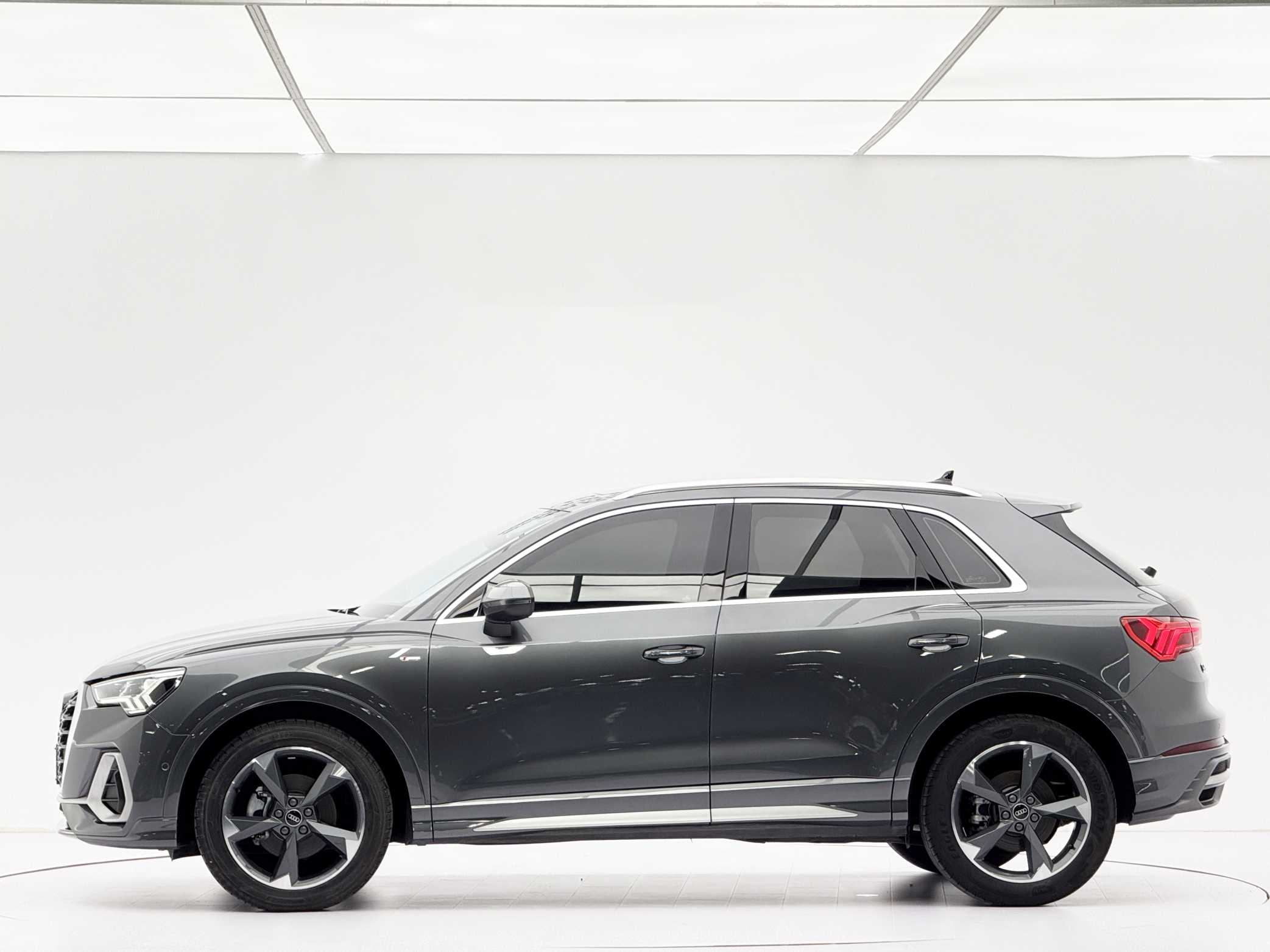 Audi 2023 Q3 1.4TFSI 35TFSI Fashion Dynamic