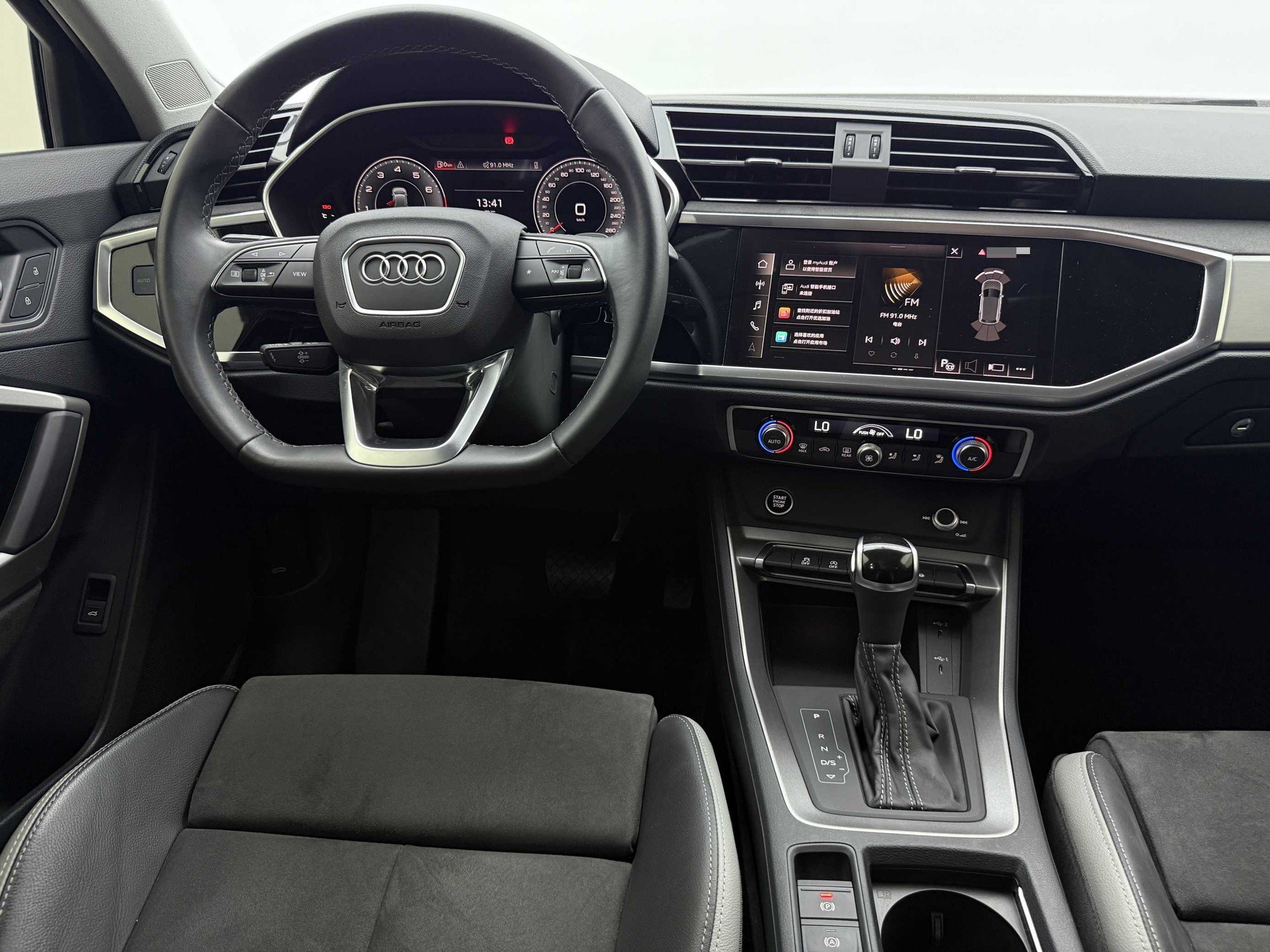 Audi 2022 Q3 35 TFSI