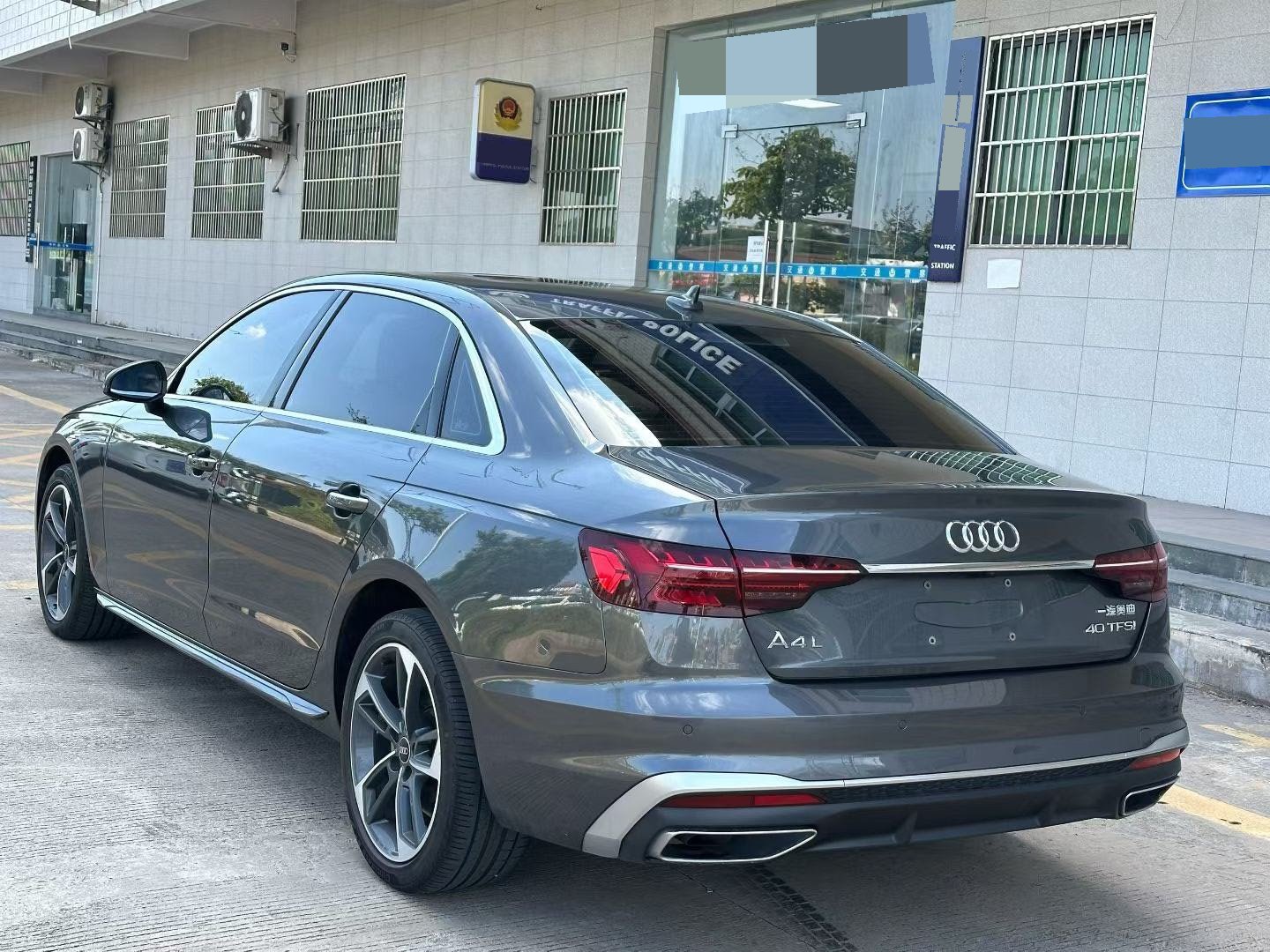 Audi 2023 A4L 2.0TFSI 40TFSI Fashion Dynamic
