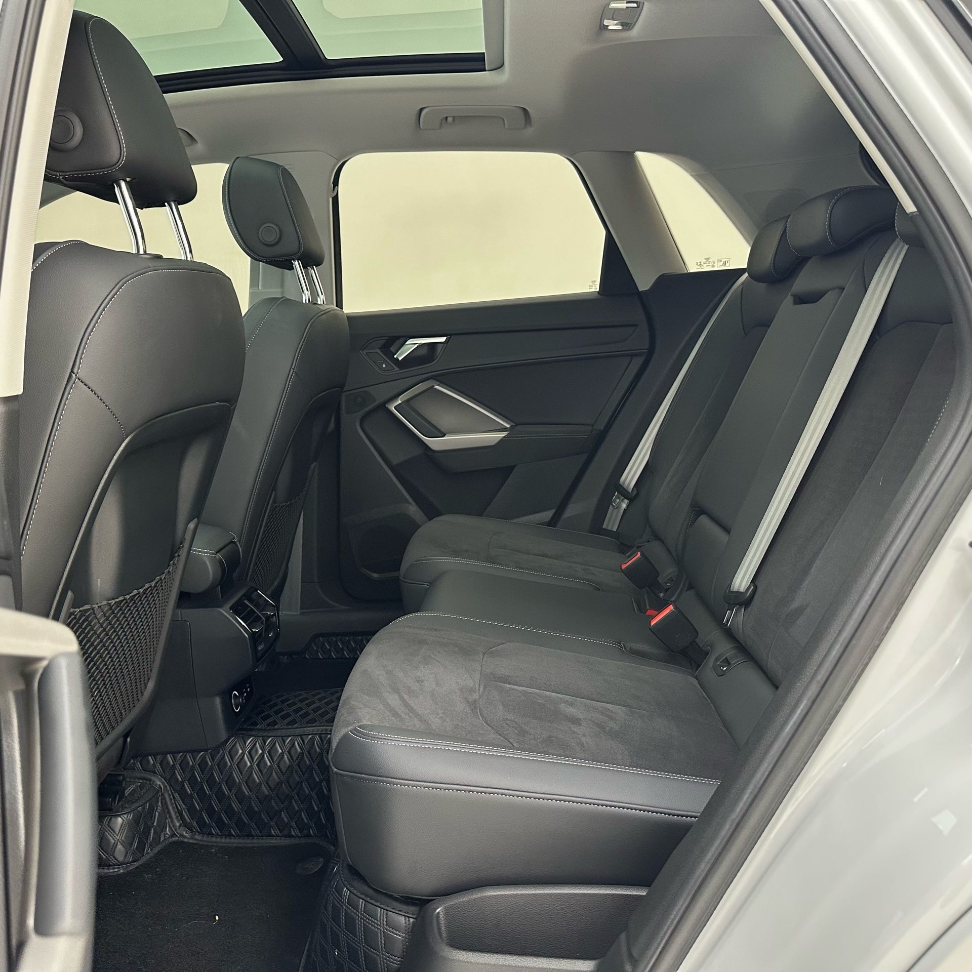 Audi 2022 Q3 35 TFSI