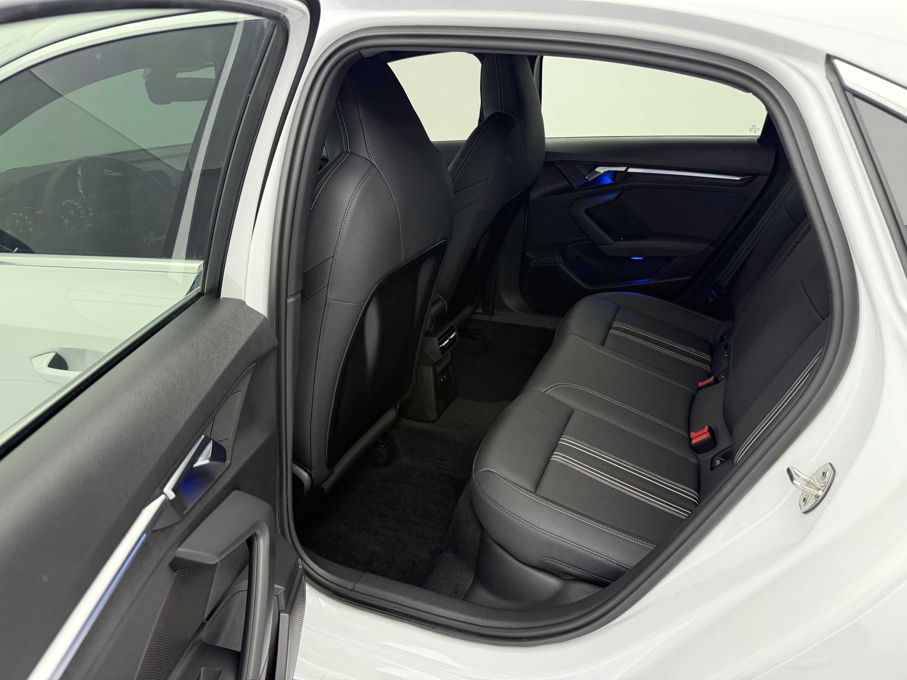 Audi A3L Limousine 2022 35 TFSI Luxury Sport