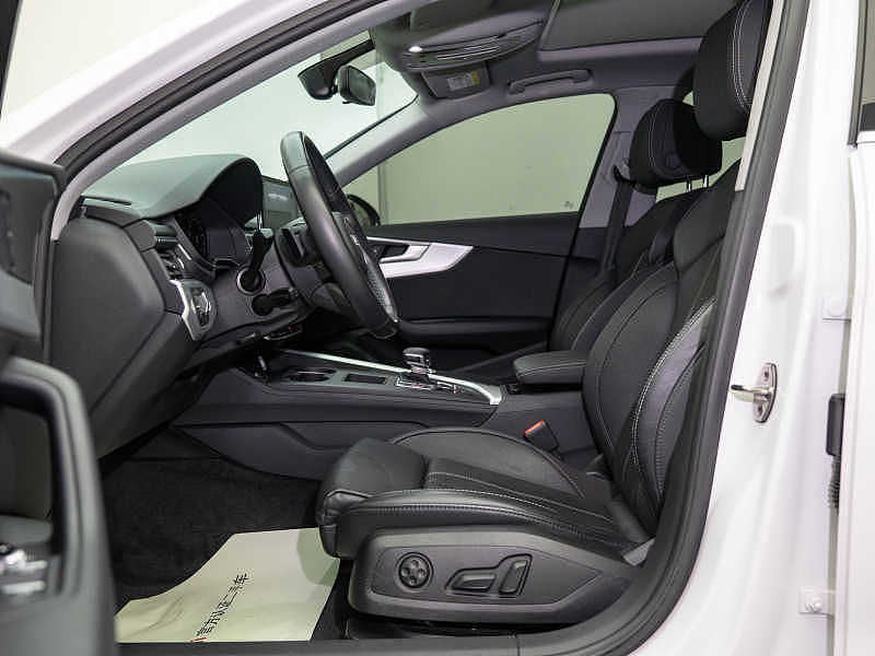 Audi 2022 A4L 2.0TFSI 40TFSI Fashion Dynamic