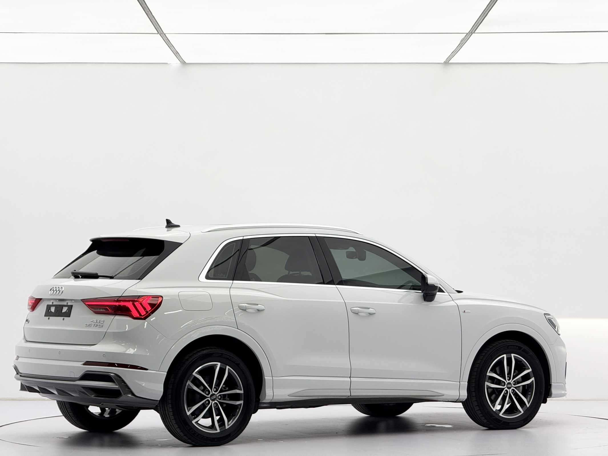 Audi 2023 Q3 1.4TFSI 35TFSI Advanced Dynamic