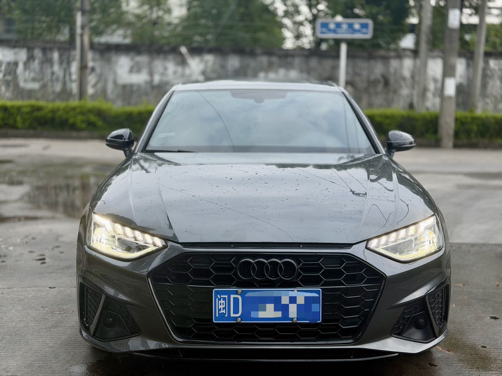 Audi A4L 2024 2.0TFSI 40TFSI Luxury Dynamic