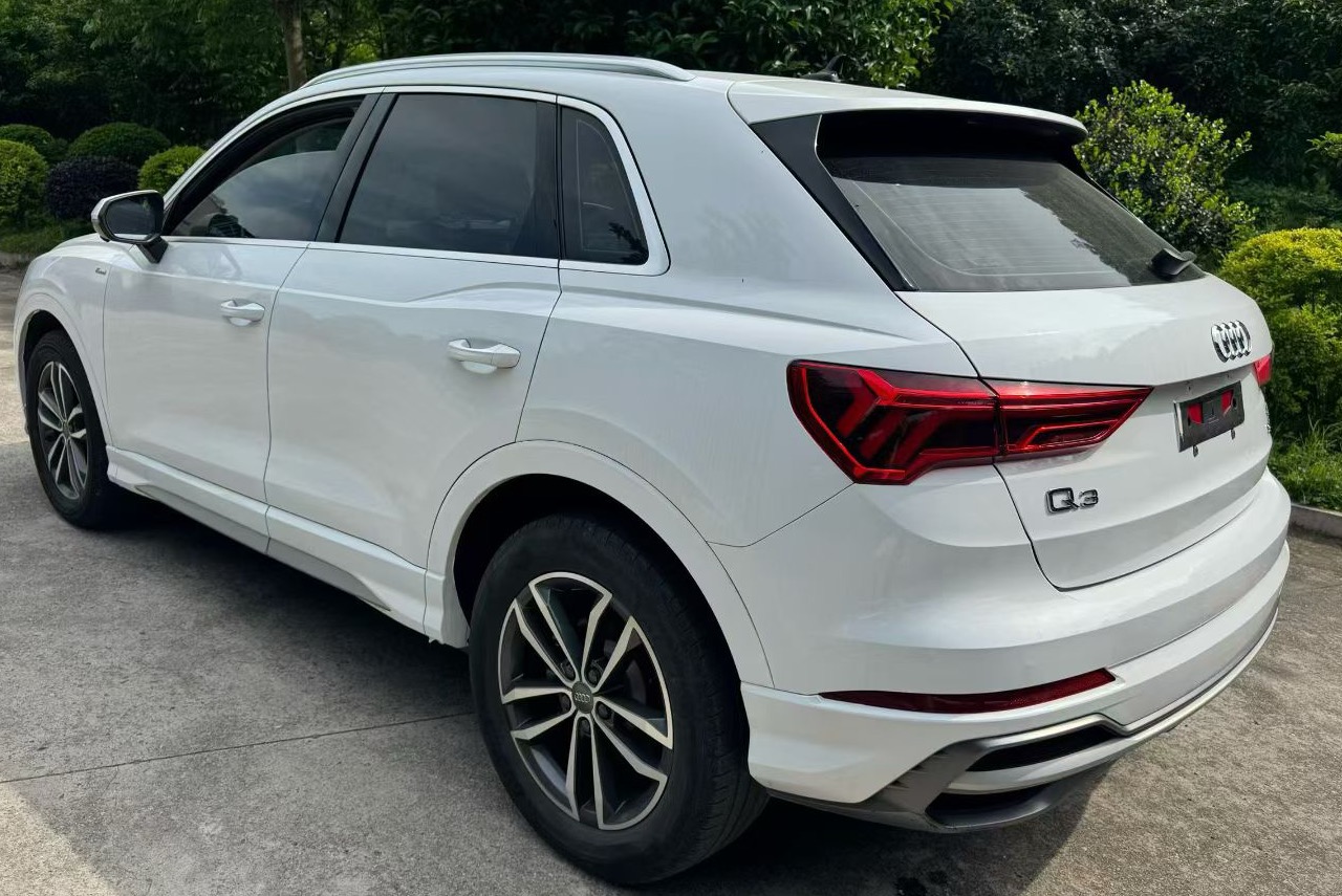 Audi 2020 Q3 1.4TFSI 35TFSI Advanced Elegant