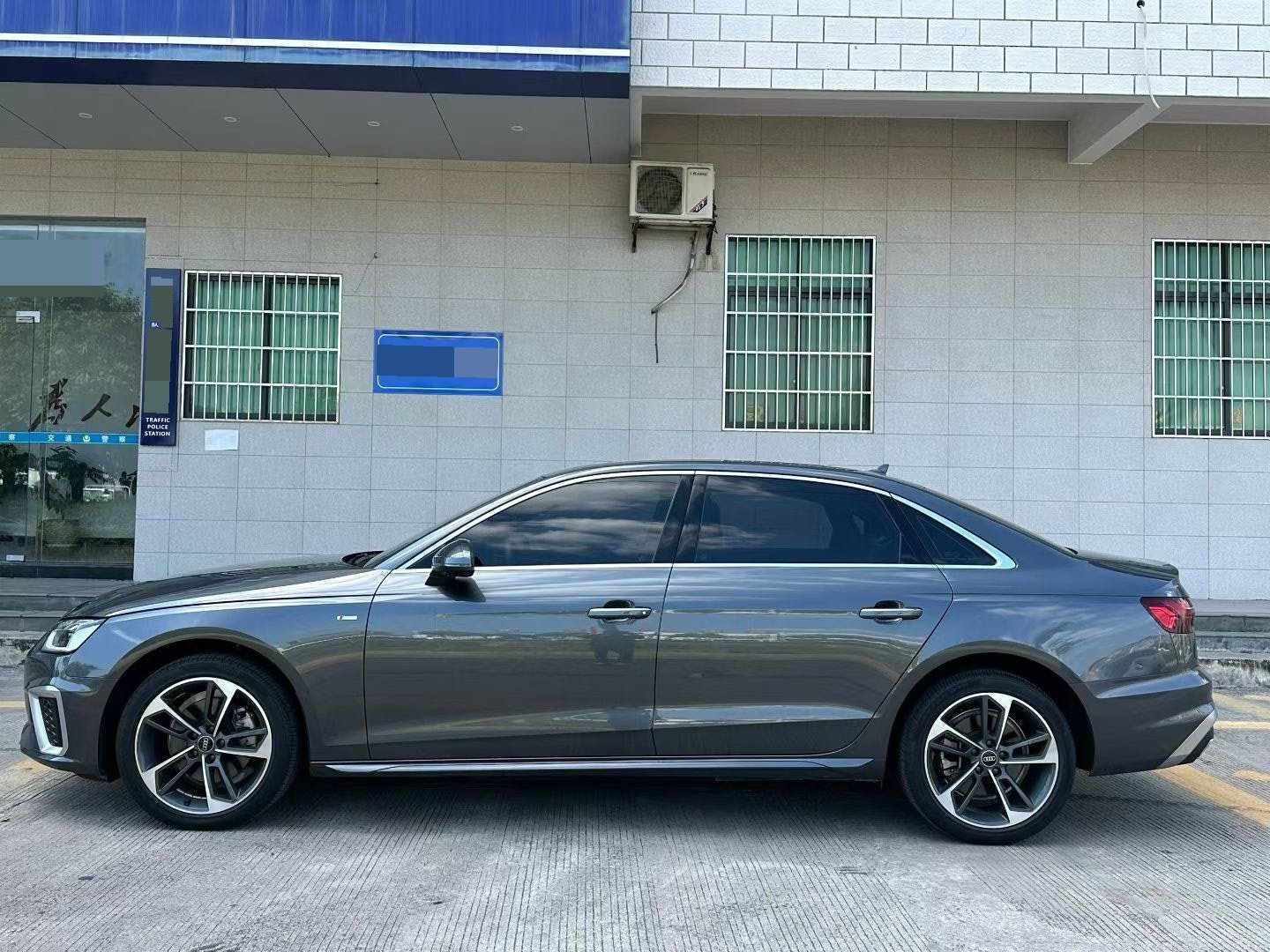 Audi 2023 A4L 2.0TFSI 40TFSI Fashion Dynamic