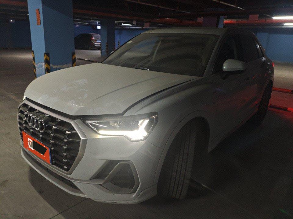 Audi 2022 Q3 1.4TFSI 35TFSI Dynamic