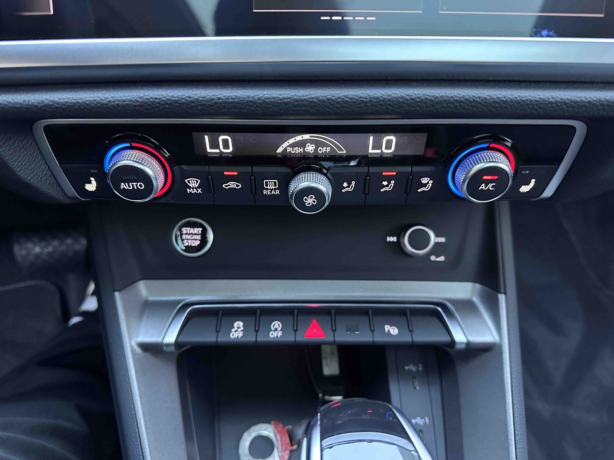 Audi 2022 Q3 35 TFSI