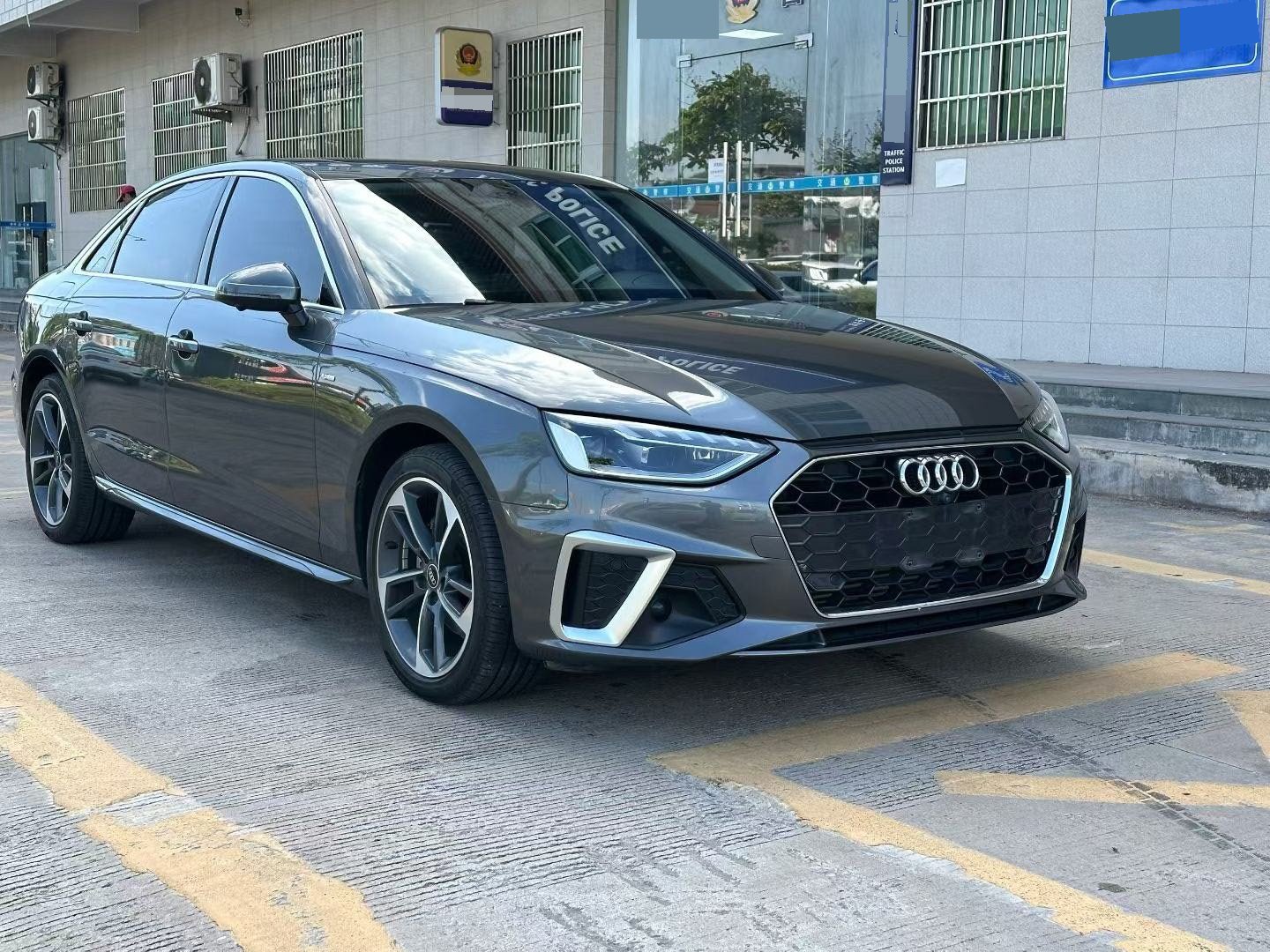 Audi 2023 A4L 2.0TFSI 40TFSI Fashion Dynamic