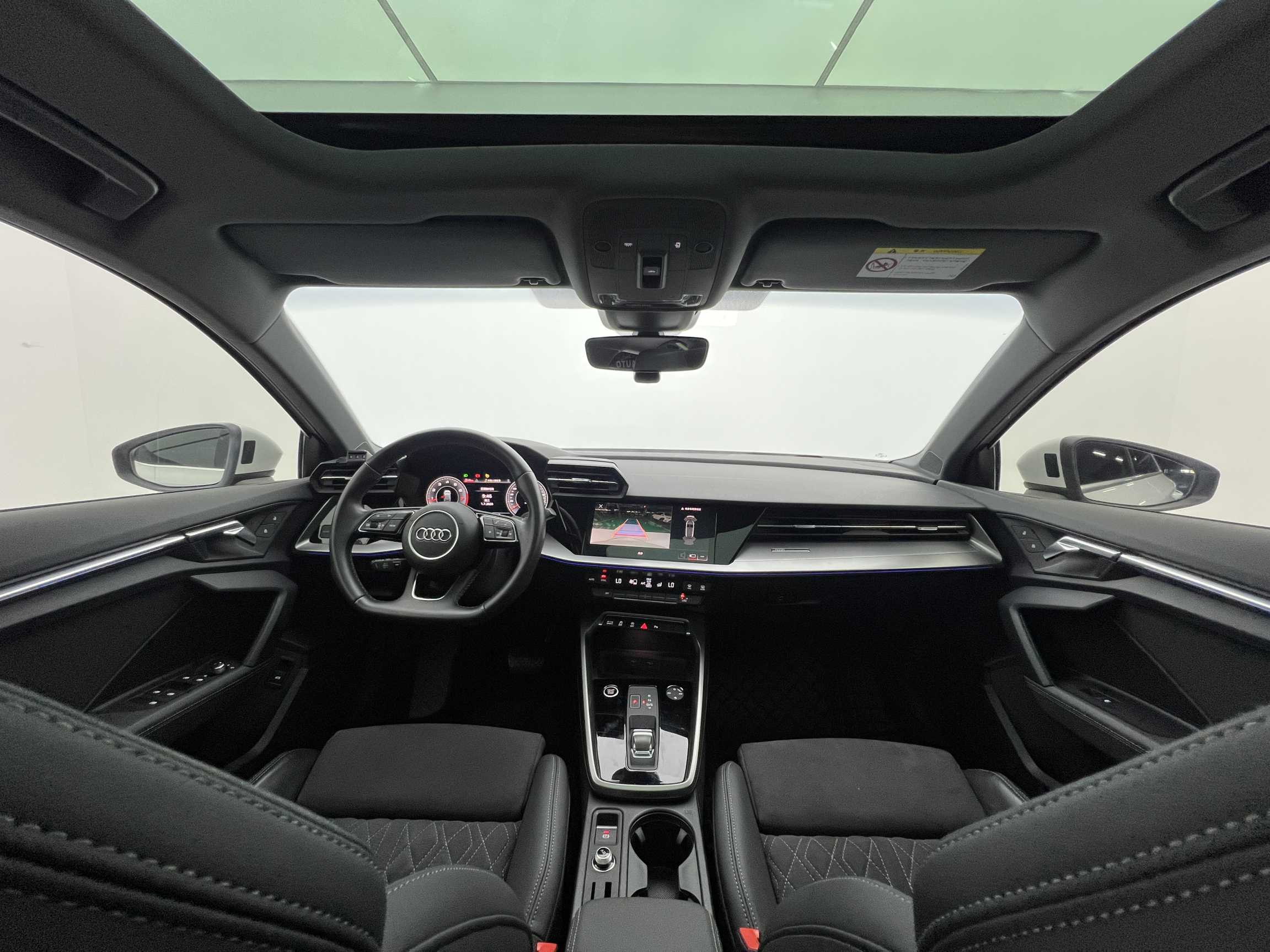 Audi A3 Sportback 2023 35 TFSI 1.4TFSI Luxury Sport Facelift