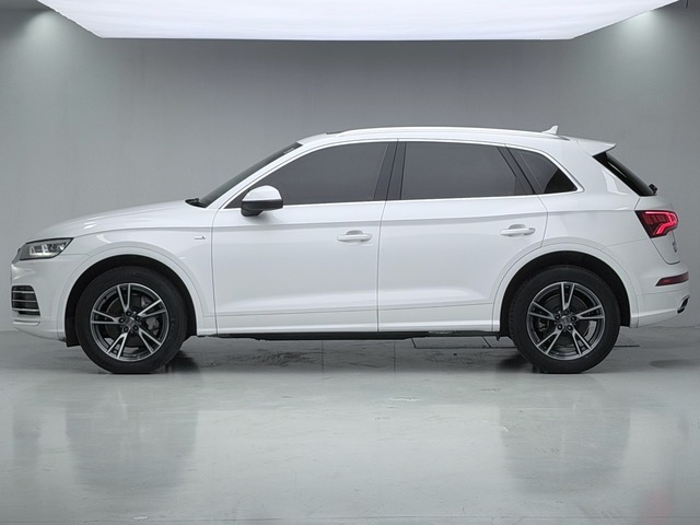 Audi 2020 Q5L 2.0TFSI 40TFSI Facelift