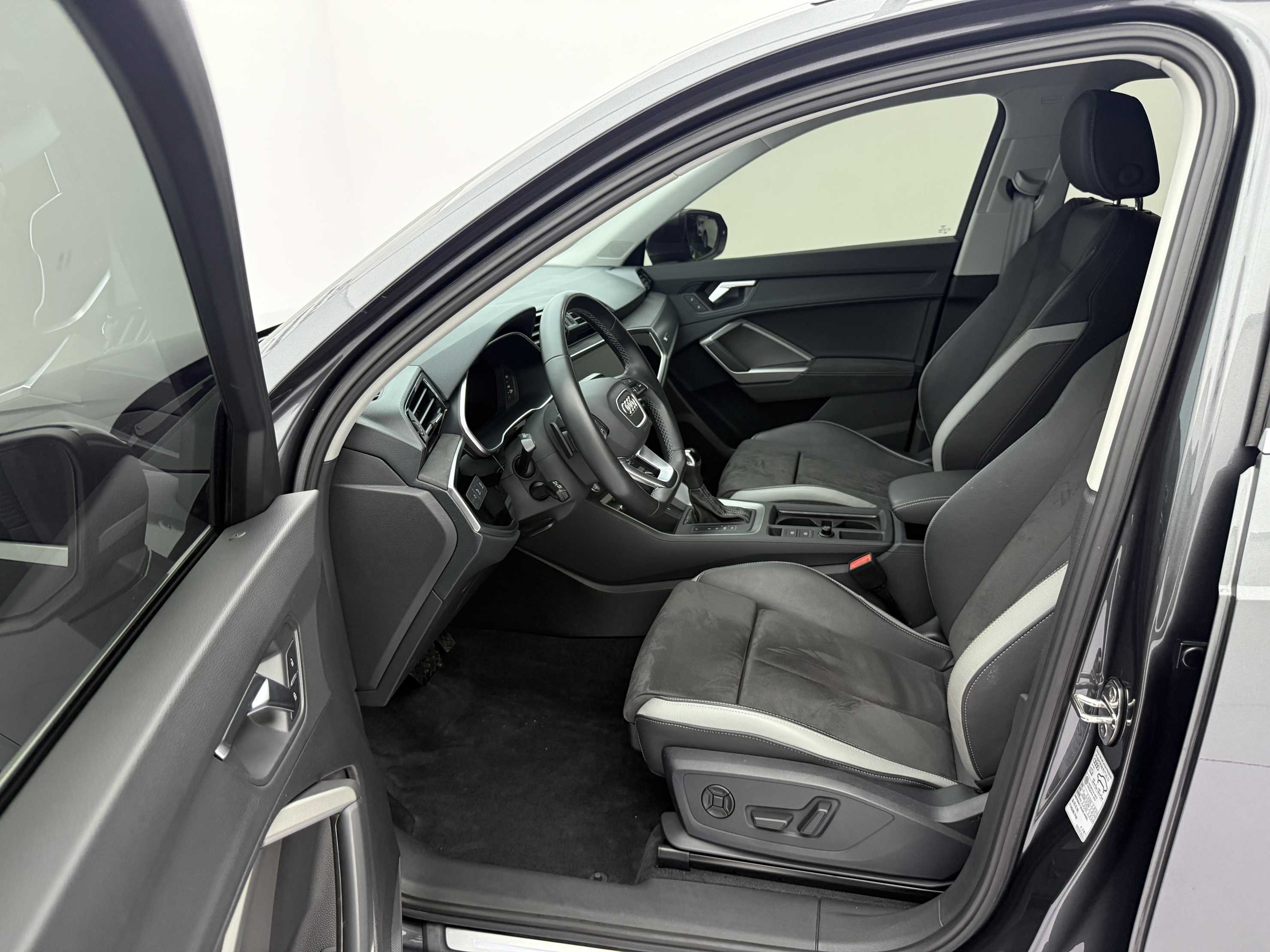 Audi 2023 Q3 1.4TFSI 35TFSI Fashion Dynamic