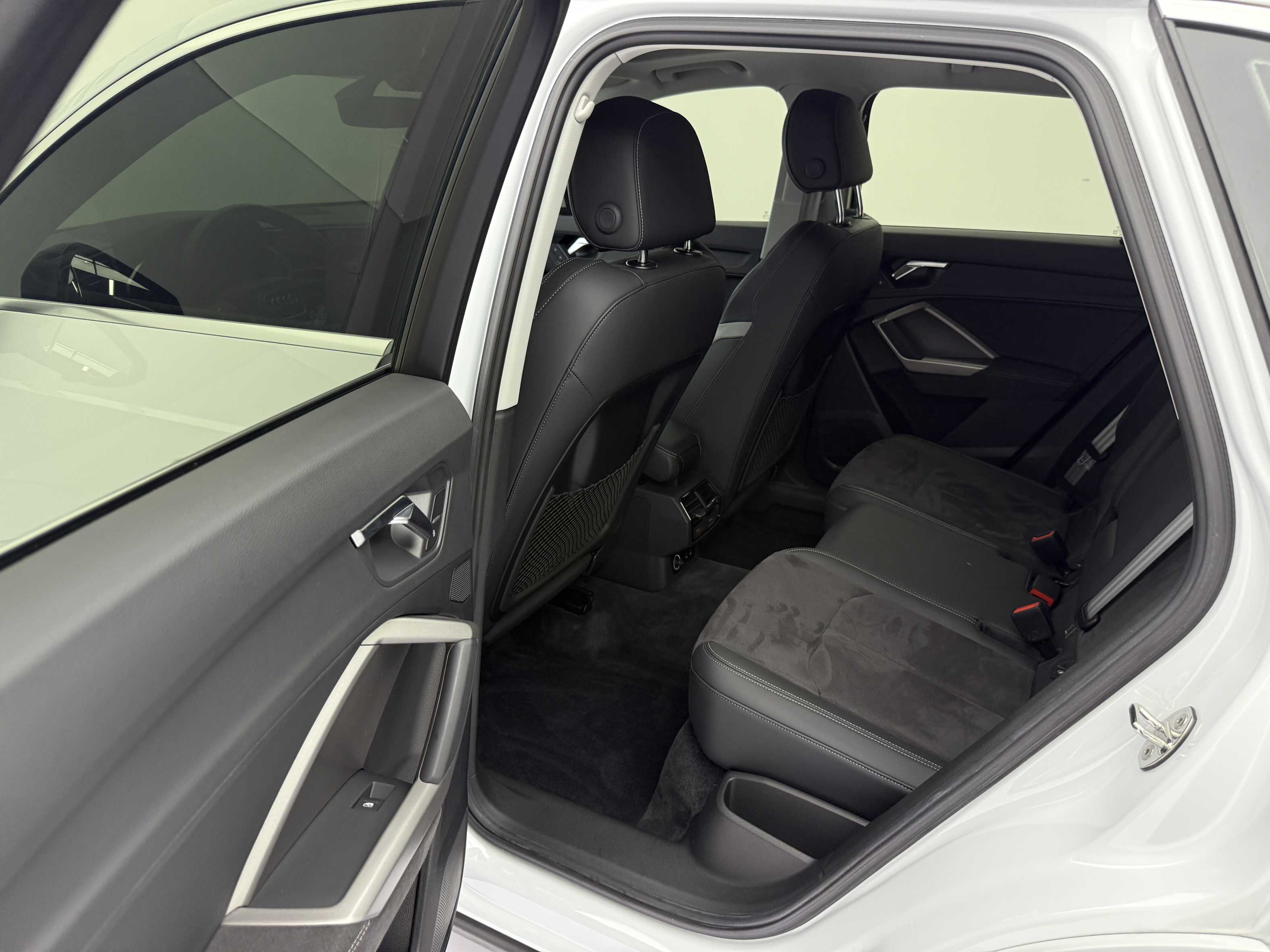 Audi 2022 Q3 35 TFSI