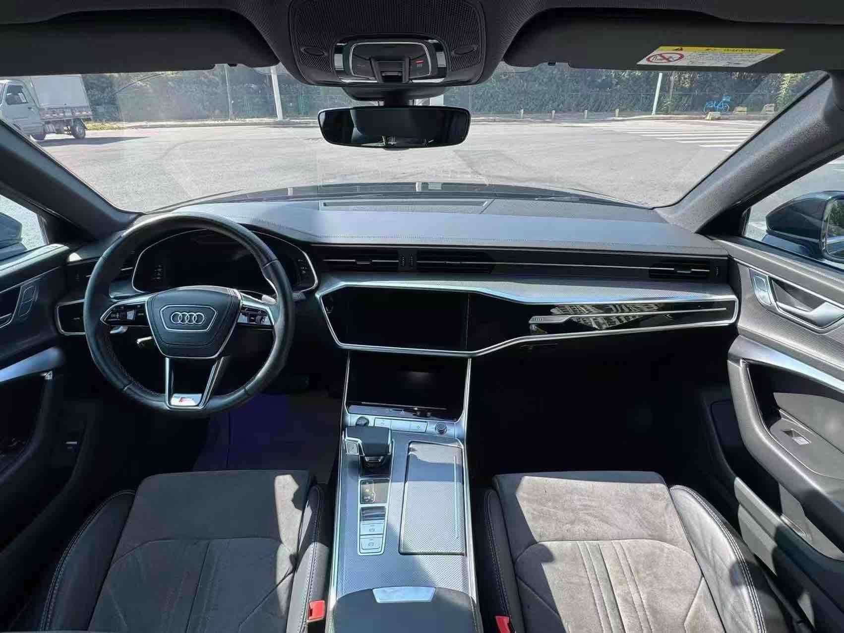 Audi A6L 2023 40 TFSI Luxury Dynamic