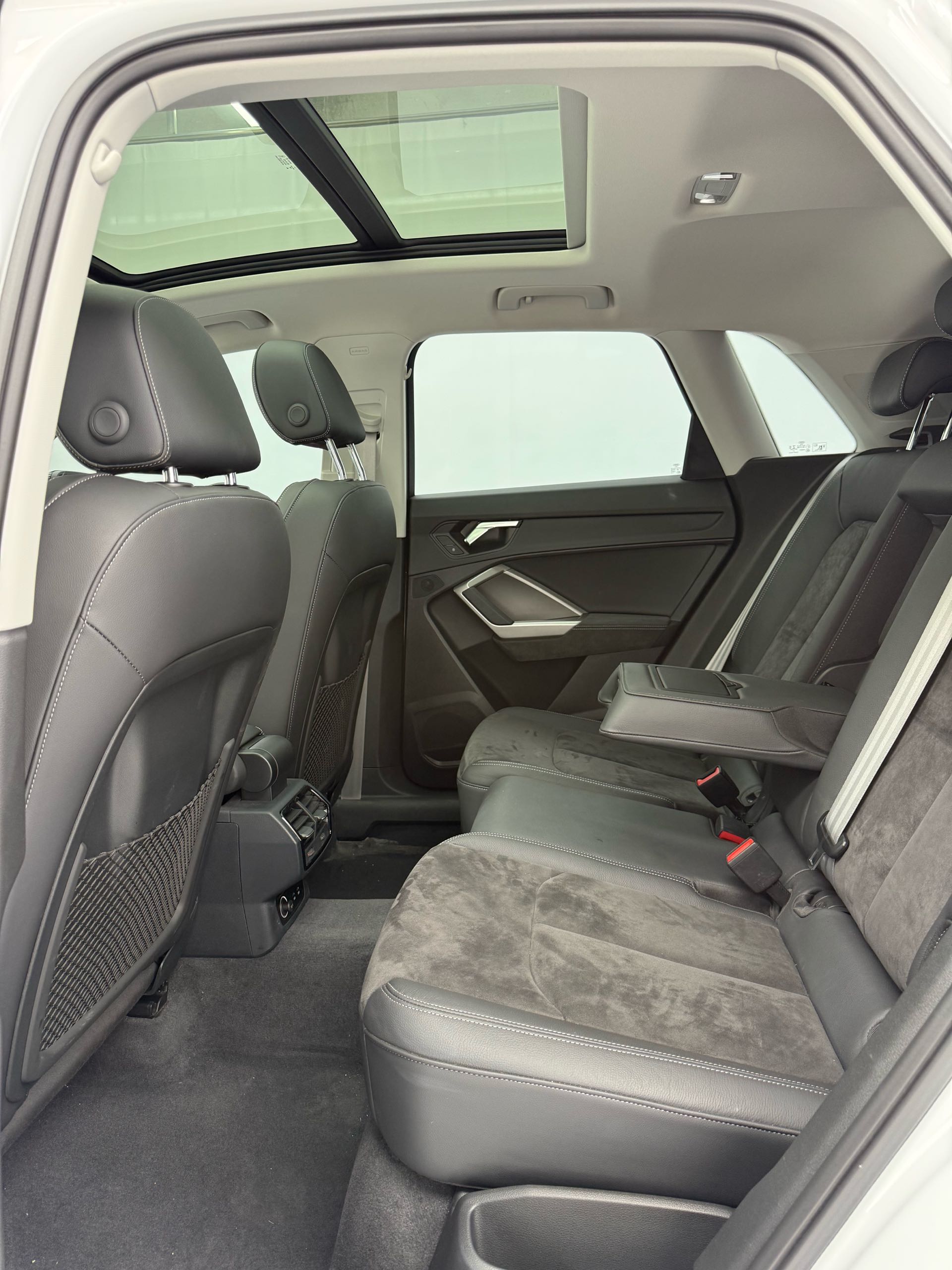 Audi 2022 Q3 35 TFSI