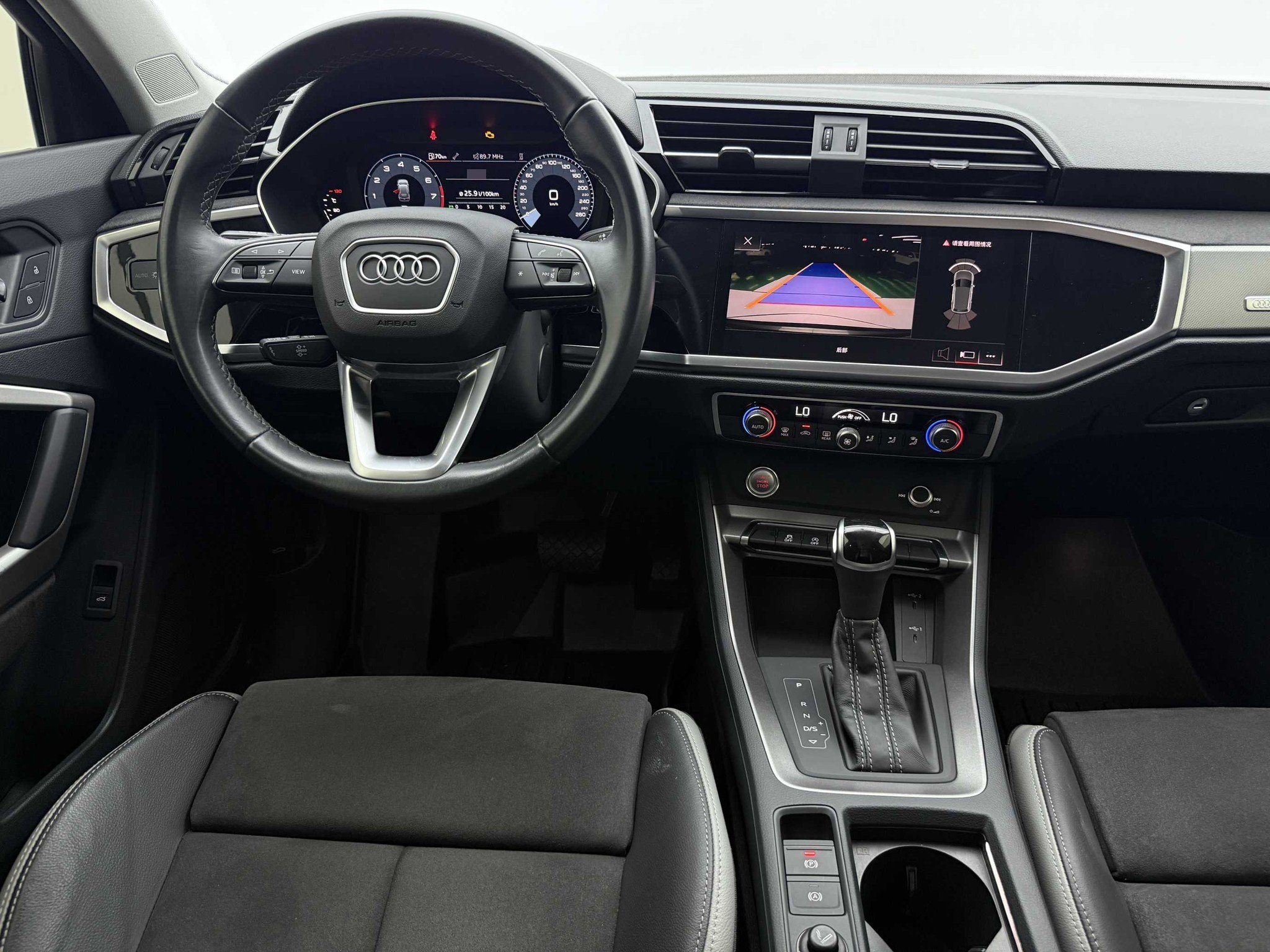 Audi 2022 Q3 1.4TFSI 35TFSI Dynamic