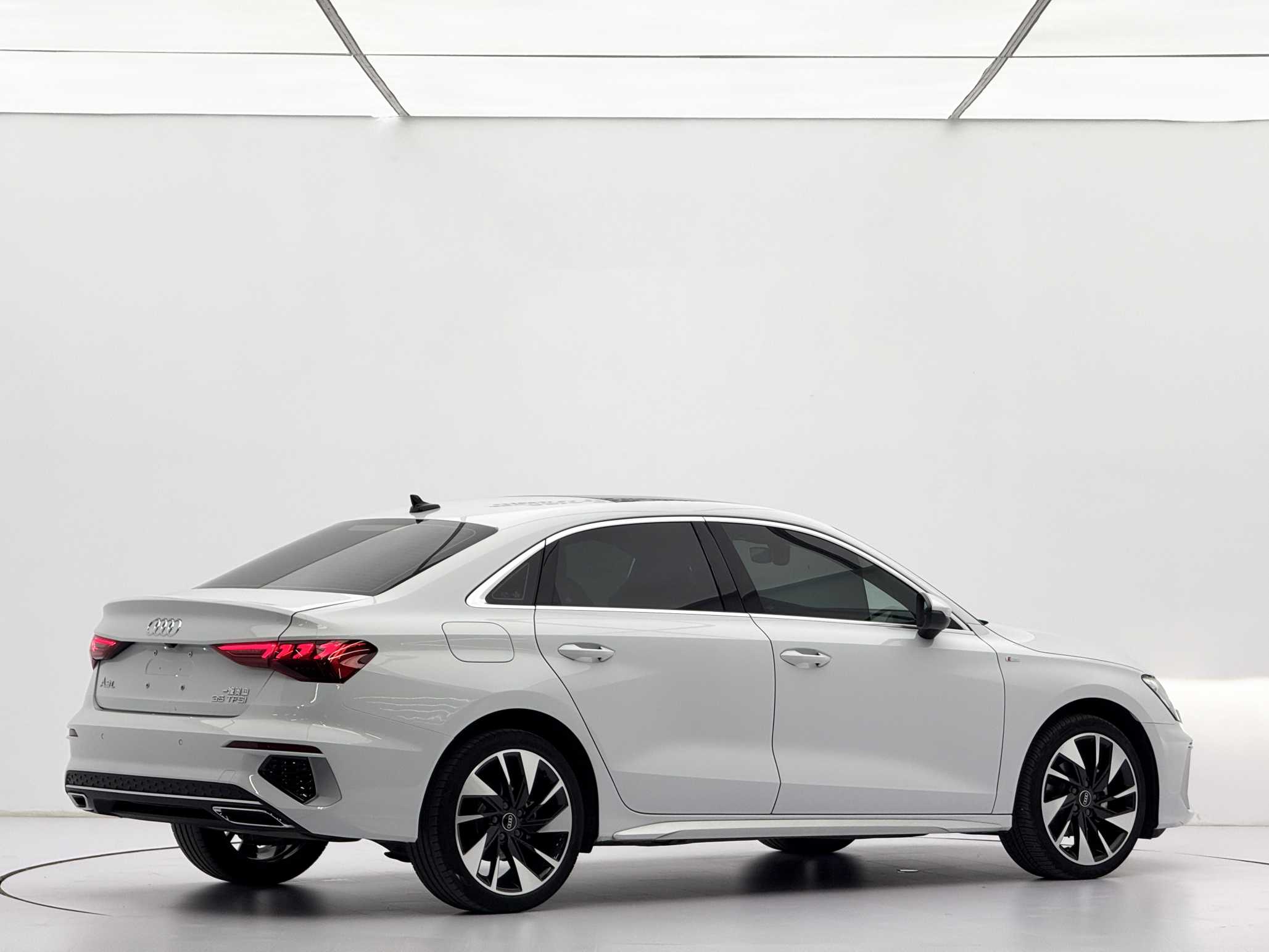 Audi A3L Limousine 2023 35 TFSI 1.4TFSI Fashion Sport