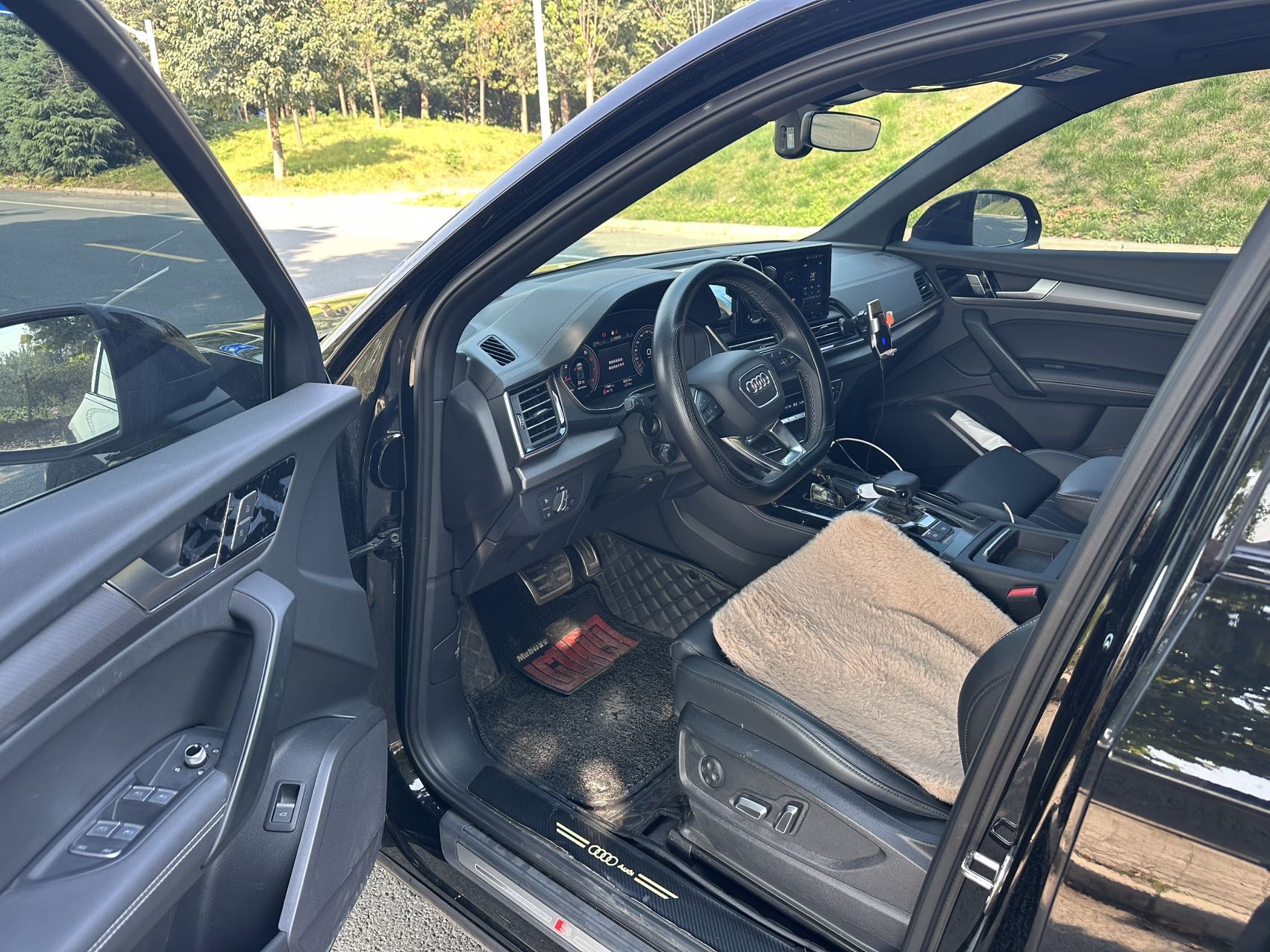 Audi 2024 Q5L 2.0TFSI 40TFSI Luxury Dynamic