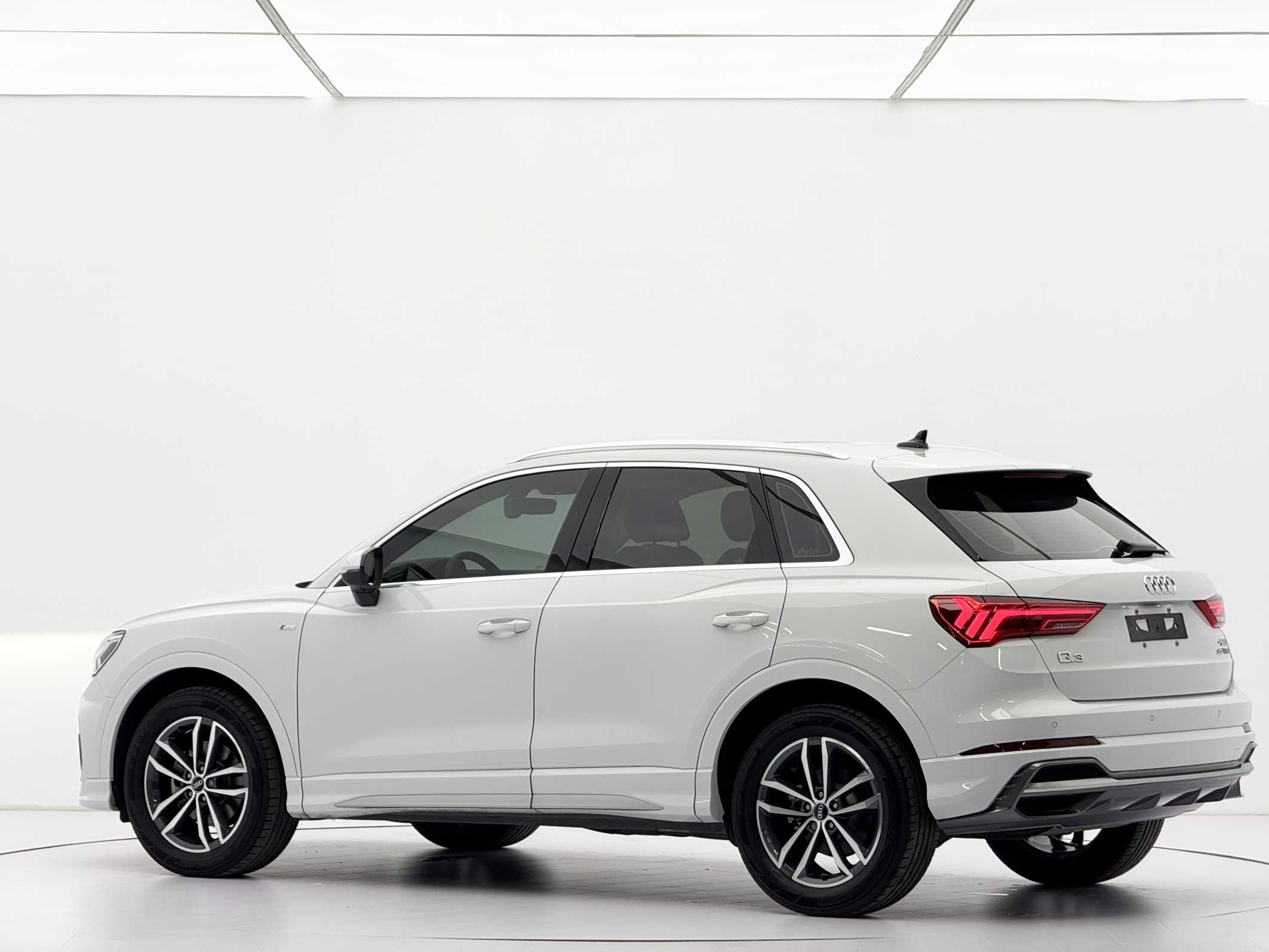 Audi 2023 Q3 1.4TFSI 35TFSI Advanced Dynamic