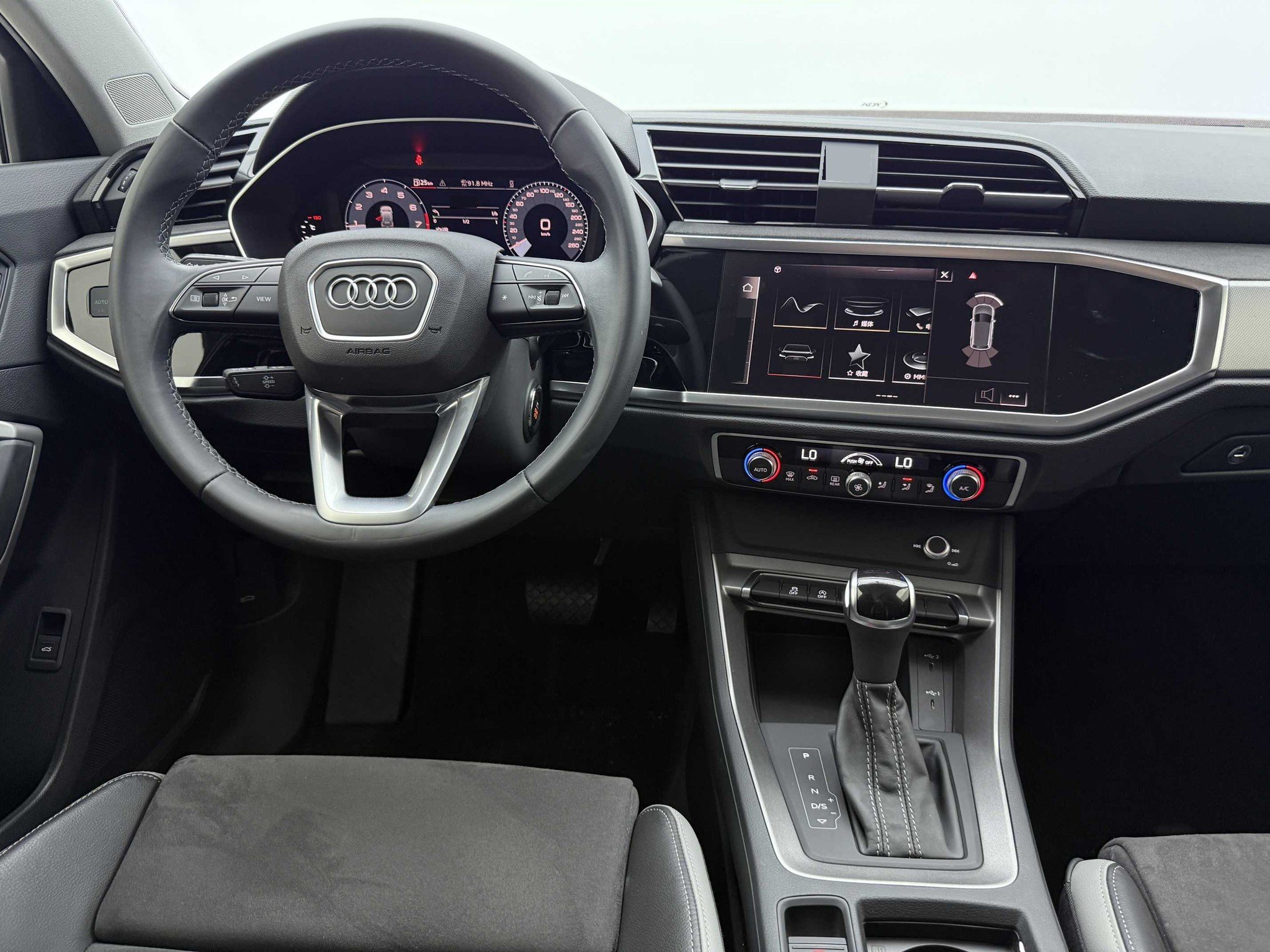 Audi 2023 Q3 1.4TFSI 35TFSI Advanced Dynamic