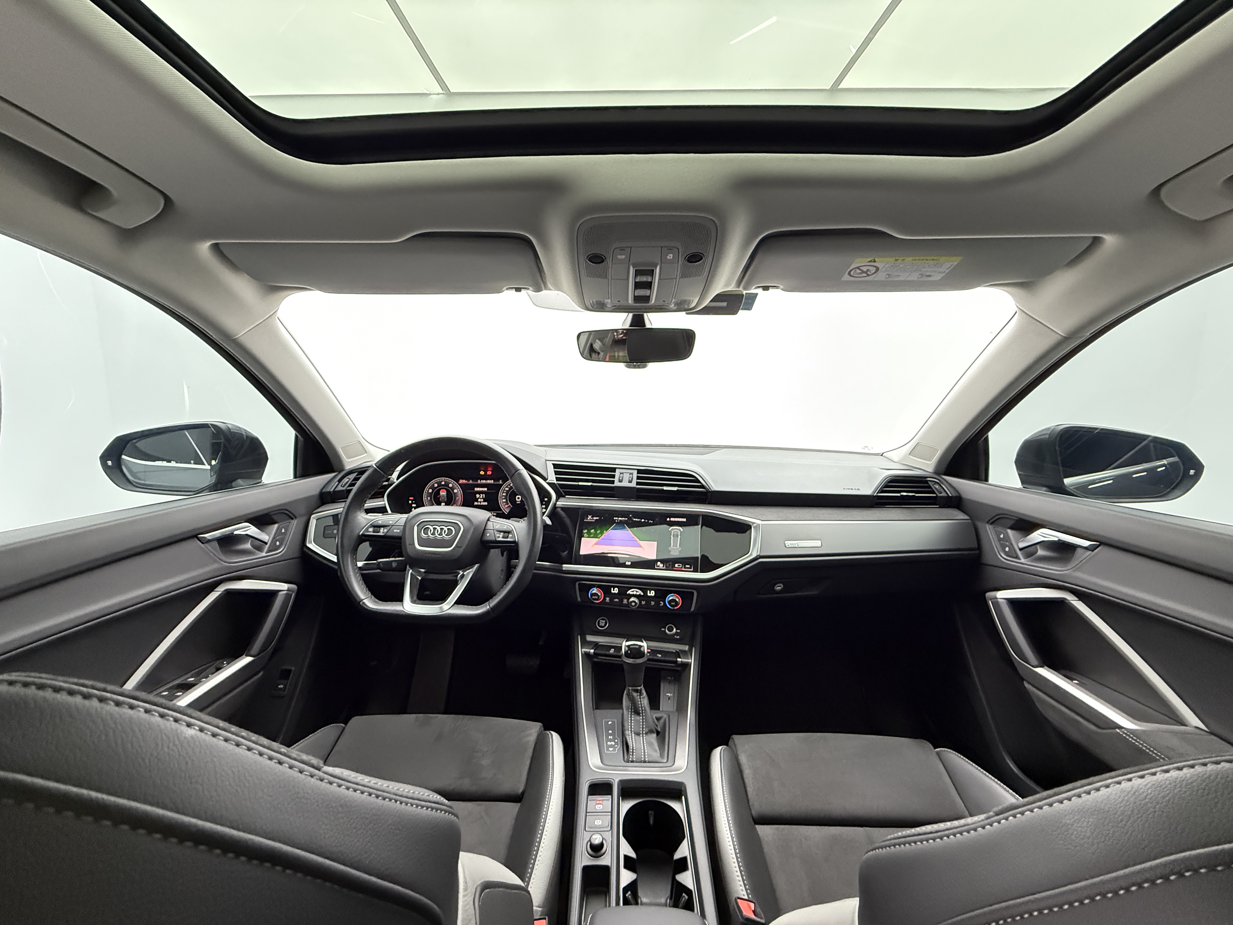 Audi 2022 Q3 35 TFSI