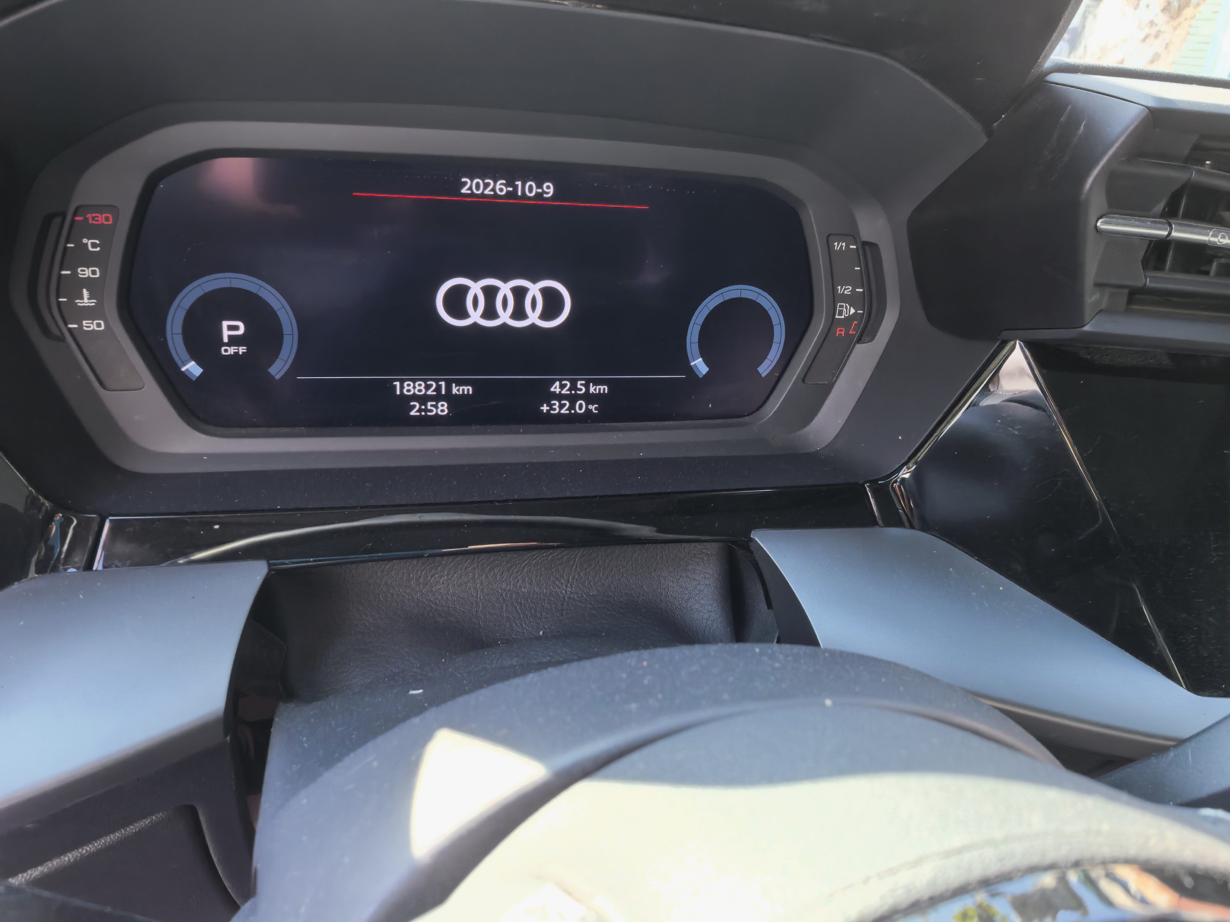 Audi A3L Limousine 2023 Facelift 35 TFSI Luxury Sporty
